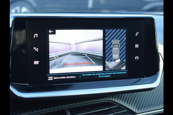 Peugeot e-2008 EV Allure Pack 50 kWh SCHUIF- KANDELDAK | NAVI & CARPLAY | ACHTERUITRIJCAMERA MET SENSOREN | E.C.C. |