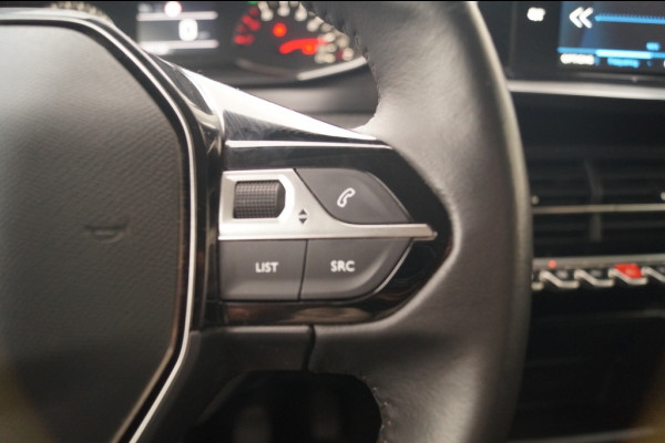 Peugeot 2008 1.2 PureTech 130pk Active Pack -NAVI-CAM-PDC-