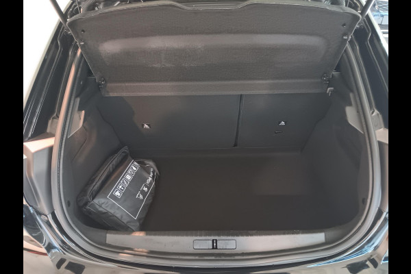 Peugeot e-208 EV Allure Pack 50 kWh Apple Carplay/Android Auto | Achteruitrijcamera | Climate Control
