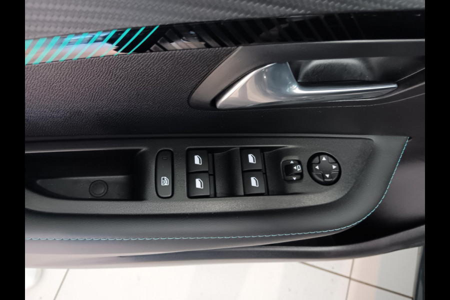 Peugeot e-208 EV Allure Pack 50 kWh Apple Carplay/Android Auto | Achteruitrijcamera | Climate Control