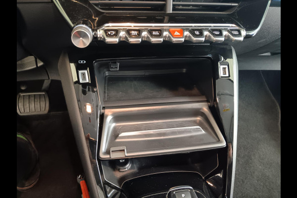 Peugeot e-208 EV Allure Pack 50 kWh Apple Carplay/Android Auto | Achteruitrijcamera | Climate Control