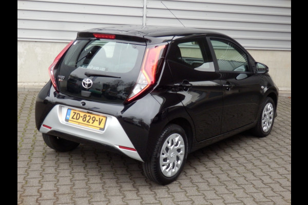 Toyota Aygo 1.0 VVT-i x-play I Cruise control I 1e eigenaar I 100 % dealero