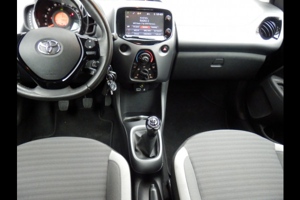 Toyota Aygo 1.0 VVT-i x-play I Cruise control I 1e eigenaar I 100 % dealero