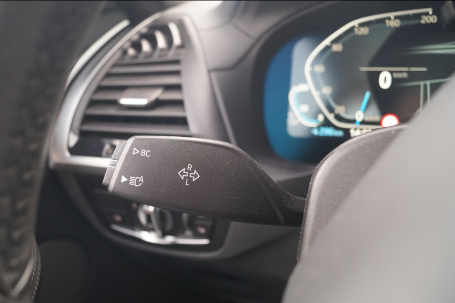 BMW iX3 High Executive 80kWh -PANO-LEER-ECC-