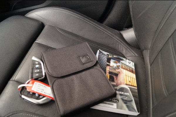 BMW iX3 High Executive 80kWh -PANO-LEER-ECC-