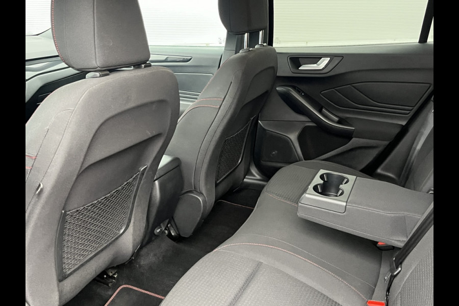 Ford FOCUS Wagon 1.0 EBH ST L. XBns TREKHAAK! WINTERPACK! COMFORTPACK!