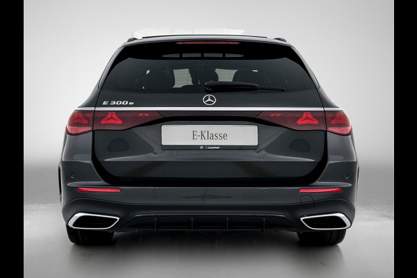 Mercedes-Benz E-Klasse Estate 300 e Sport Edition | Premium pakket | Winter pakket | Nightpakket | Stoelventilatie voor | Trekhaak | Rijassistentiepakket Plus | 20 inch AMG velgen zwart |	MBUX Superscreen | 360°-camera | DIGITAL Light |