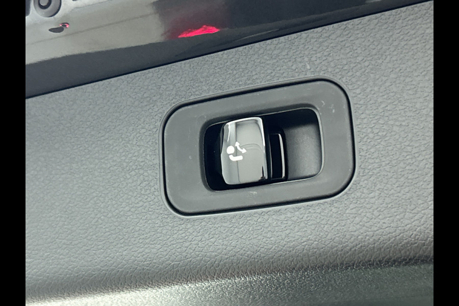 Mercedes-Benz E-Klasse Estate 300 e Sport Edition | Premium pakket | Winter pakket | Nightpakket | Stoelventilatie voor | Trekhaak | Rijassistentiepakket Plus | 20 inch AMG velgen zwart |	MBUX Superscreen | 360°-camera | DIGITAL Light |