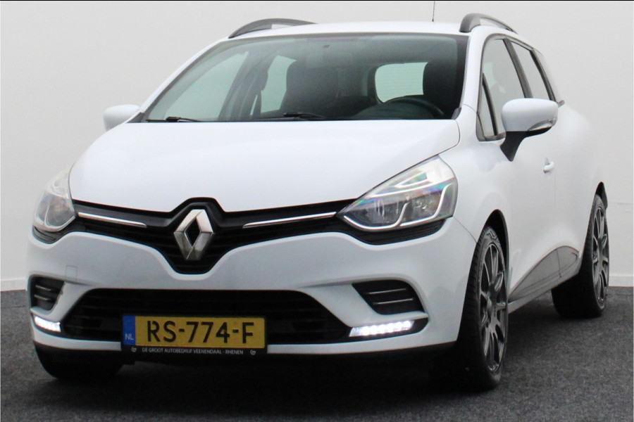 Renault Clio Estate 0.9 TCe Limited Navigatie, Bluetooth, Trekhaak, Airco, LED, 17"