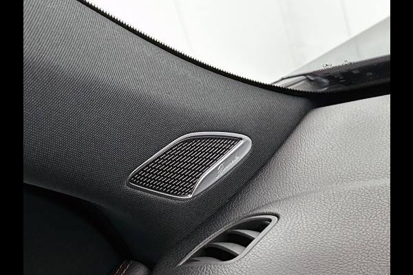 Mercedes-Benz EQB 250+ Business Solution AMG 71 kWh | Memorypakket | Augmented Reality navigatie | Head-up display | Burmester® 3D sound systeem | 360° camera | Panoramaschuifdak | Smartphone integratie |