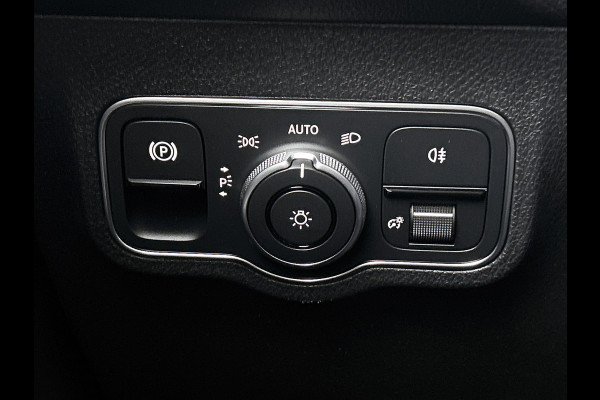 Mercedes-Benz EQB 250+ Business Solution AMG 71 kWh | Memorypakket | Augmented Reality navigatie | Head-up display | Burmester® 3D sound systeem | 360° camera | Panoramaschuifdak | Smartphone integratie |