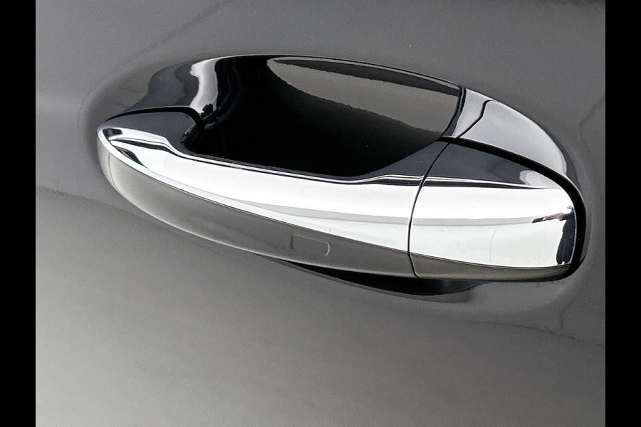 Mercedes-Benz EQB 250+ Business Solution AMG 71 kWh | Memorypakket | Augmented Reality navigatie | Head-up display | Burmester® 3D sound systeem | 360° camera | Panoramaschuifdak | Smartphone integratie |