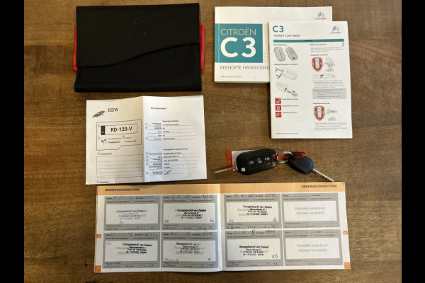 Citroën C3 1.2 110pk Automaat Navi, Carplay, LMV, Slechts 70 dkm!
