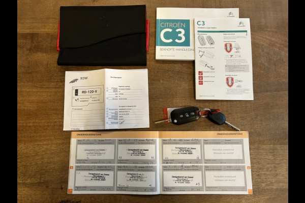 Citroën C3 1.2 110pk Automaat Navi, Carplay, LMV, Slechts 70 dkm!