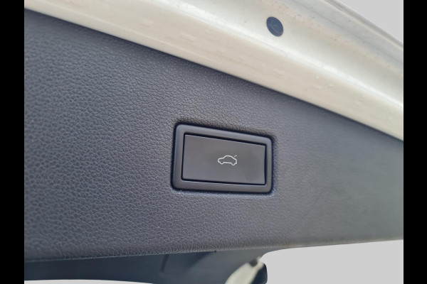 Volkswagen Tiguan 1.4 TSI eHybrid R-Line Business+ | PHEV | volleder | schuifdak | Virtual Cockpit | blind-spot