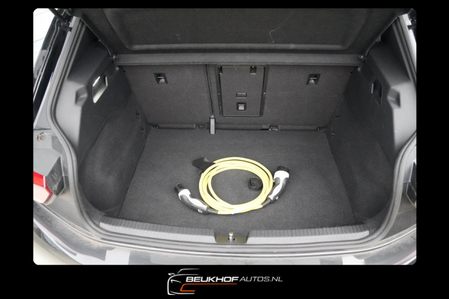 Volkswagen ID.3 First Plus 58 kWh Cam Carplay Adapt Cruise