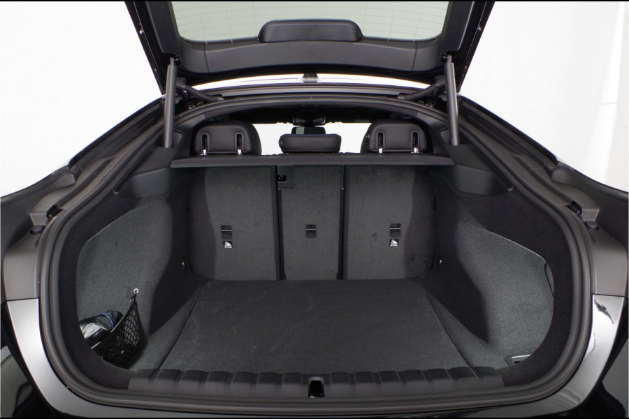 BMW 4 Serie Gran Coupé 4 Serie Gran Coupé 420i > Shadow | H&K | 19inch | Head-up |Schuifdak | Leer... Lease ook mogelijk!
