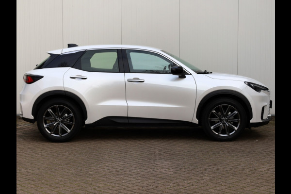 Lexus LBX Relax 2WD | Tech Pack | Memory Seat | El Achterklep