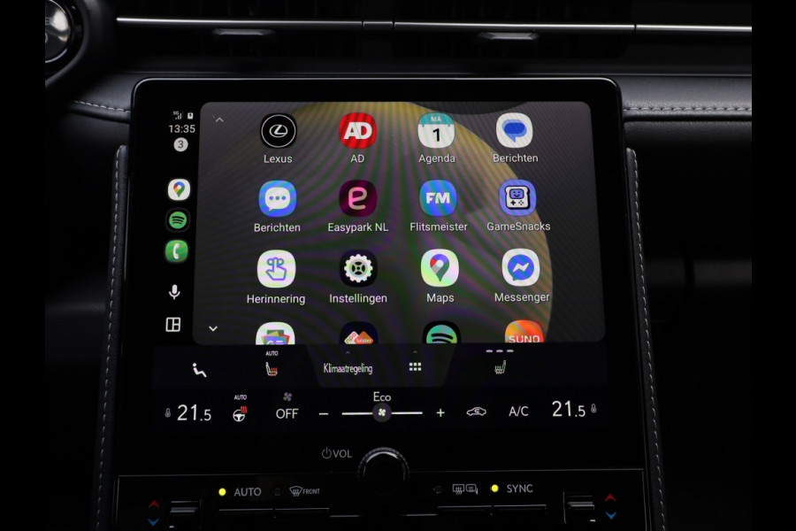 Lexus LBX Relax 2WD | Tech Pack | Memory Seat | El Achterklep