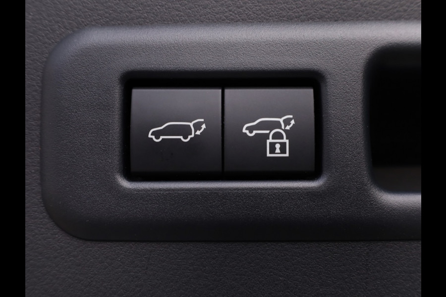 Lexus LBX Relax 2WD | Tech Pack | Memory Seat | El Achterklep