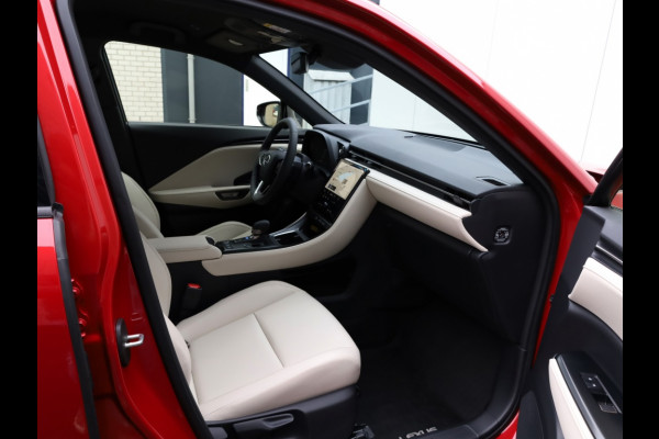 Lexus LBX Elegant 2WD | Tech Pack | Leder | El Achterklep