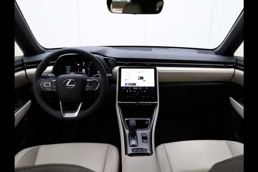 Lexus LBX Elegant 2WD | Tech Pack | Leder | El Achterklep