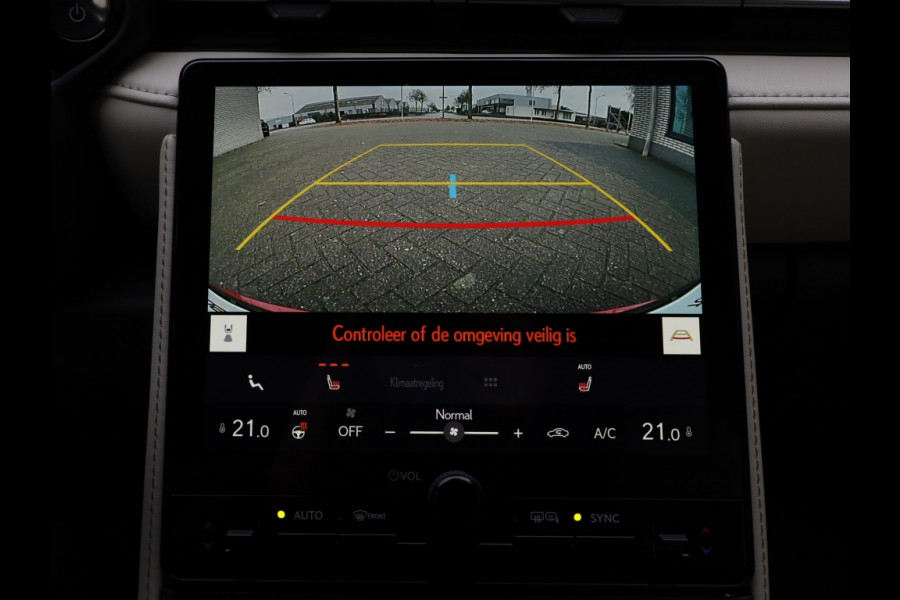 Lexus LBX Elegant 2WD | Tech Pack | Leder | El Achterklep