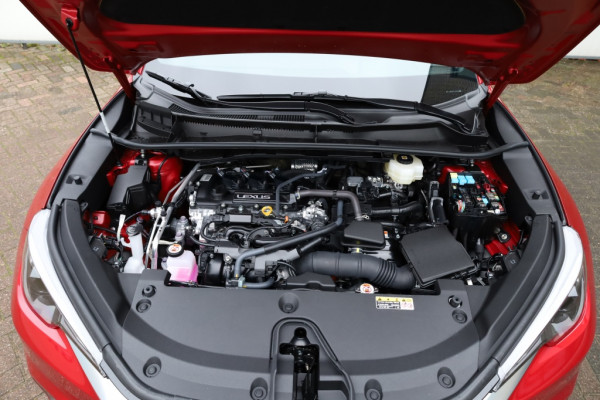 Lexus LBX Elegant 2WD | Tech Pack | Leder | El Achterklep