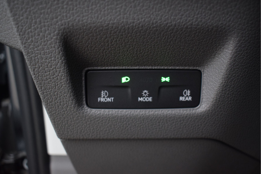 Volkswagen Crafter 2.0 TDI L3H3 Exclusive MY 2025 AUTOMAAT TREKHAAK