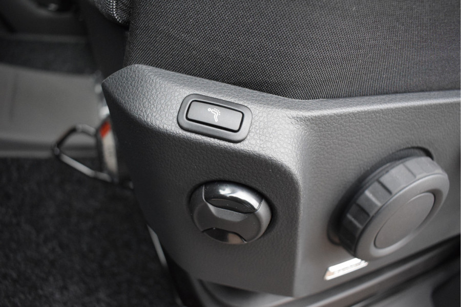 Volkswagen Crafter 2.0 TDI L3H3 Exclusive MY 2025 AUTOMAAT TREKHAAK