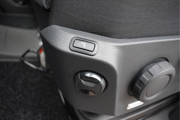 Volkswagen Crafter 2.0 TDI L3H3 Exclusive MY 2025 AUTOMAAT TREKHAAK