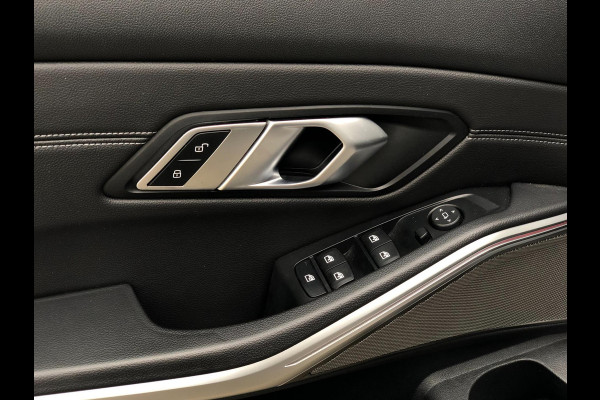 BMW 3-serie 330i High Executive Edition | M Sport | Pano, Leder, Navi, Stoelverw., PDC, Cruise, Climate | Dealeroh. | Individual |