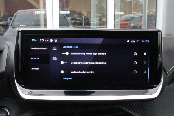 Peugeot 208 1.2 Hybrid 145PK e-DCS6 GT | NAVIGATIE | DRAADLOZE APPLE CARPLAY/ANDROID AUTO | CAMERA VOOR + ACHTER | FULL LED KOPLAMPEN | LICHTMETALEN VELGEN 17" | DODEHOEK DETECTIE | DRAADLOZE TELEFOONLADER | KEYLESS ENTRY/START | DAB+ RADIO | ADAPTIVE CRUISE CONTROL |