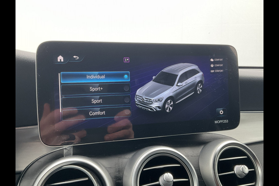 Mercedes-Benz GLC 300d 4MATIC AMG Premium Burmester Camera Stoelverw. Topstaat
