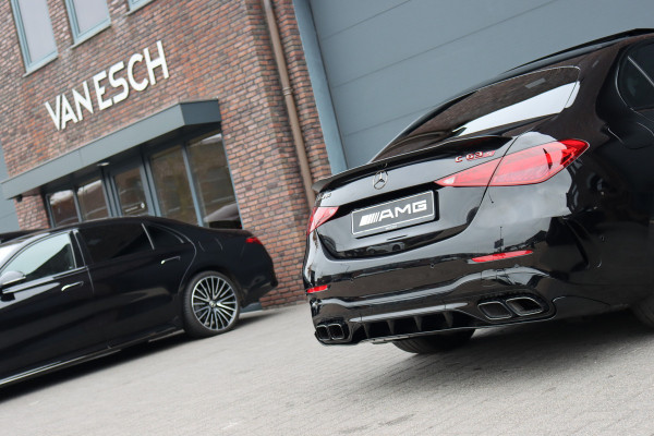 Mercedes-Benz C-Klasse AMG 63 S E Performance | 680 pk | Achterasbesturing | AMG Drivers Package | Distronic+ | Memory | Burmester | AMG Performance Stoelen | AMG-Aero Pakket | HUD | Digital Light |