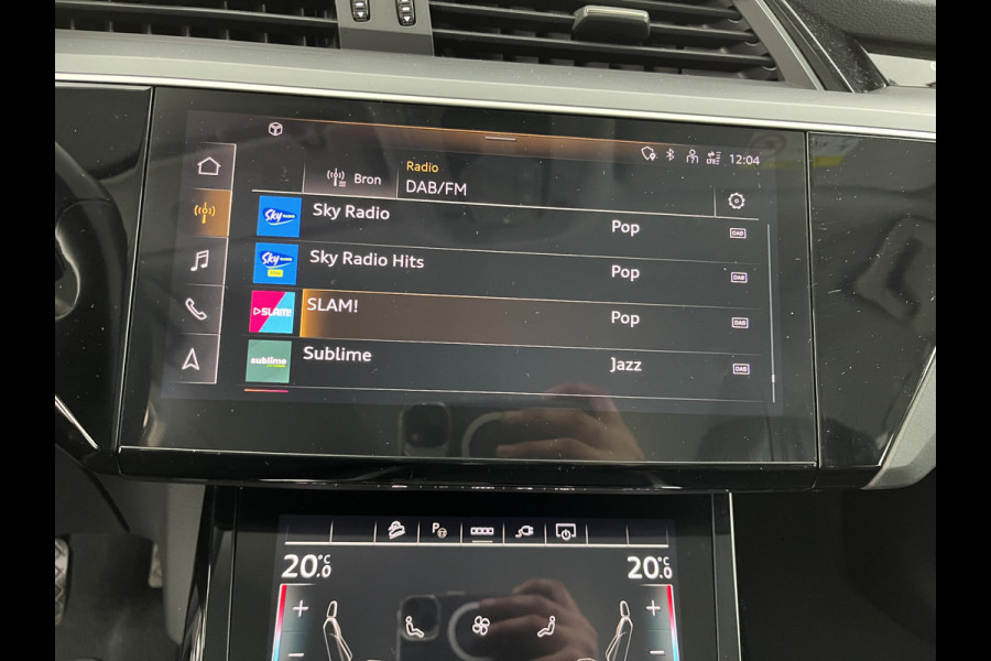 Audi e-tron 55 quattro Advanced edition Plus 95 kWh [3-Fase] {SOH-93%} (INCL-BTW) Aut.*LUXURY-LEATHER | ADAPTIVE-CRUISE | FULL-LED | DIGI-COCKPIT | KEYLESS | MEMORY-PACK | CAMERA | NAVI-FULLMAP | SHIFT-PADDLES | DAB+ | HEATED-COMFORTSEATS | DRIVE-SELECT | 20''AL