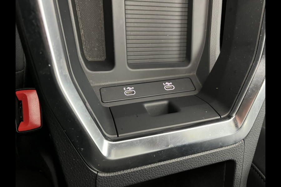 Audi e-tron 55 quattro Advanced edition Plus 95 kWh [3-Fase] {SOH-93%} (INCL-BTW) Aut.*LUXURY-LEATHER | ADAPTIVE-CRUISE | FULL-LED | DIGI-COCKPIT | KEYLESS | MEMORY-PACK | CAMERA | NAVI-FULLMAP | SHIFT-PADDLES | DAB+ | HEATED-COMFORTSEATS | DRIVE-SELECT | 20''AL