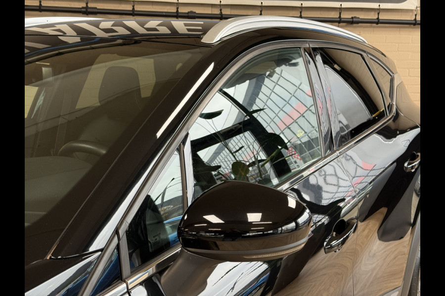 Renault Captur 1.3 TCe 140 R.S. Line | Groot Navi | ACC | Blindspot | Stoelverwarming | 18" |