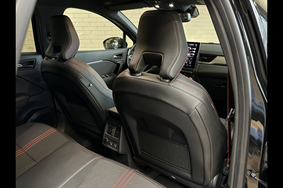 Renault Captur 1.3 TCe 140 R.S. Line | Groot Navi | ACC | Blindspot | Stoelverwarming | 18" |