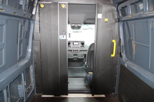 Mercedes-Benz Sprinter 315 1.9 CDI L2H2 FWD / Camera / Doorloop deur / Multistuur