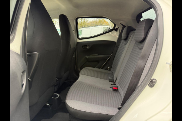 Toyota Aygo 1.0 VVT-i x-cite, NAP, CarPlay, Camera, Climate