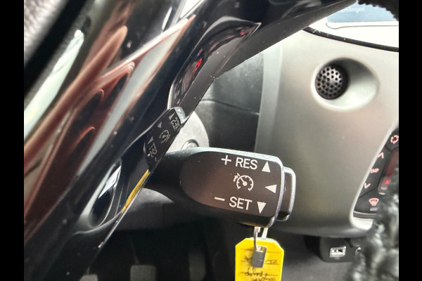 Toyota Aygo 1.0 VVT-i x-cite, NAP, CarPlay, Camera, Climate