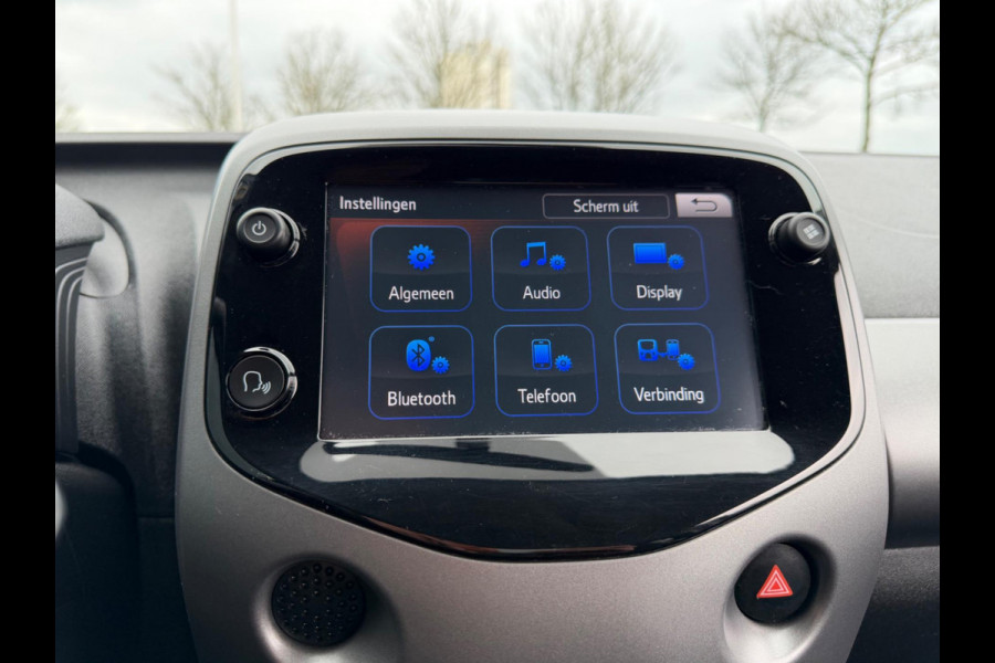 Toyota Aygo 1.0 VVT-i x-cite, NAP, CarPlay, Camera, Climate