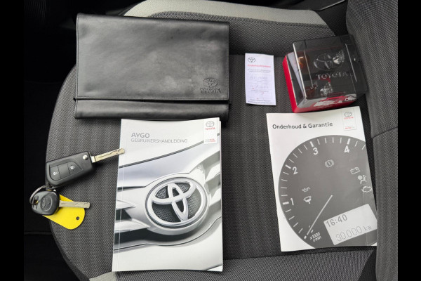 Toyota Aygo 1.0 VVT-i x-cite, NAP, CarPlay, Camera, Climate