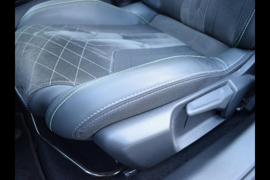 Peugeot e-208 EV GT Pack 50 kWh | adaptieve cruise control | camera + sensoren | navigatie