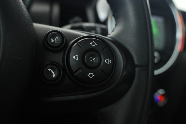 MINI Mini 1.5 Cooper Business Edition Automaat, Navigatie, Leer, Panorama,