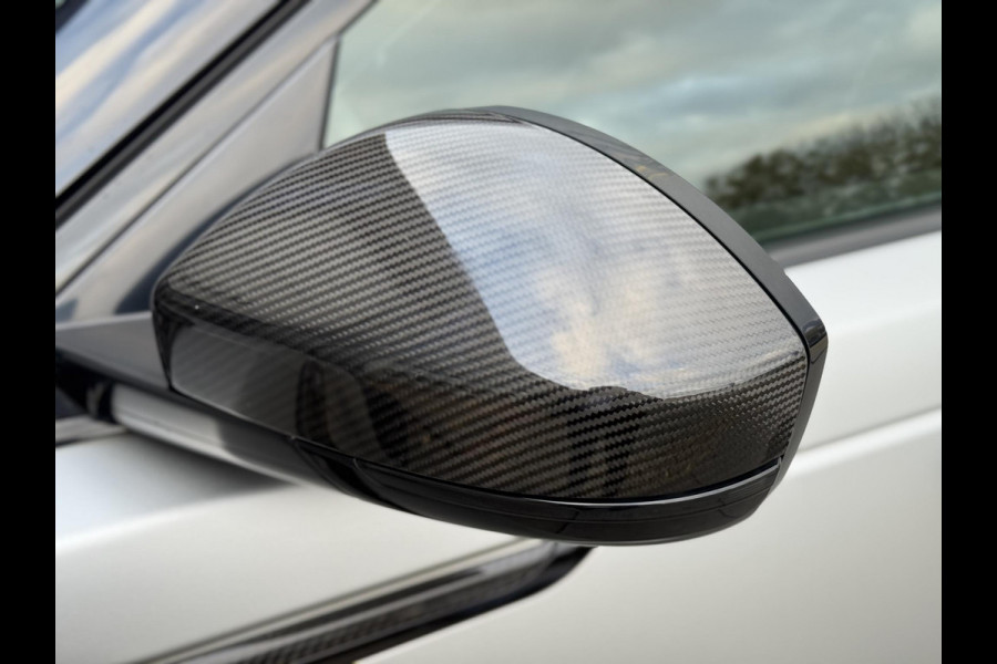 Land Rover Range Rover Velar P250 AWD R-Dynamic Carbon Edition