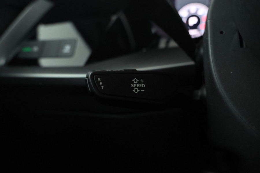 Audi A3 Sportback 30 TDI S edition Automaat, Virtual, Volleder,