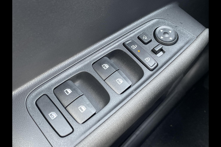 Hyundai Inster Pulse 49 kWh VAN: €28.090 VOOR: €24.590