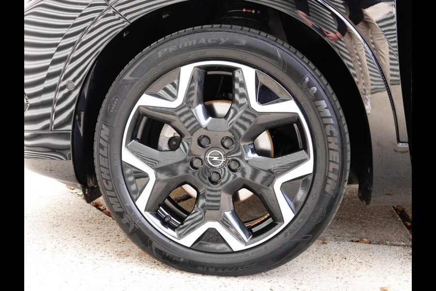 Opel Grandland 1.2 Turbo Hybrid GS Leder interieur